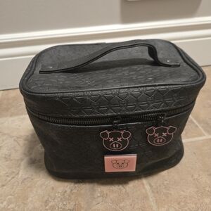 Jeffree Star XShane Dawson Cosmetic Bag, Magnetic Pallett, Phone Light W/charger